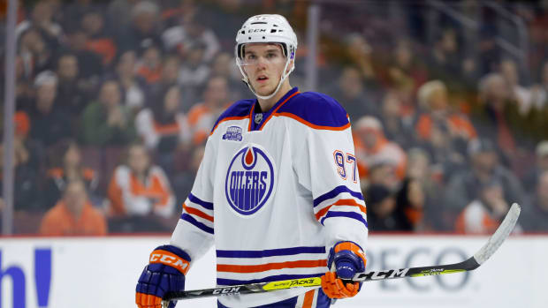 connor-mcdavid-oilers.jpg
